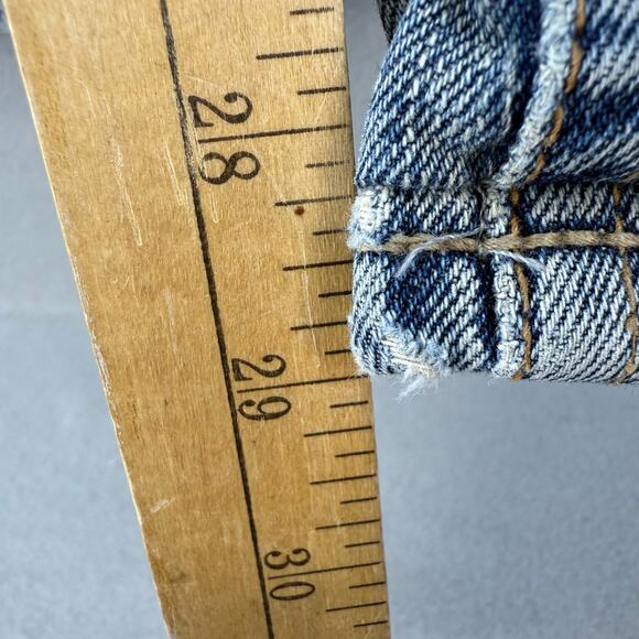 Silver Jeans Women's 28x33 (6) Light Blue Blaze Flare Vintage Preppy Normcore - Picture 14 of 15